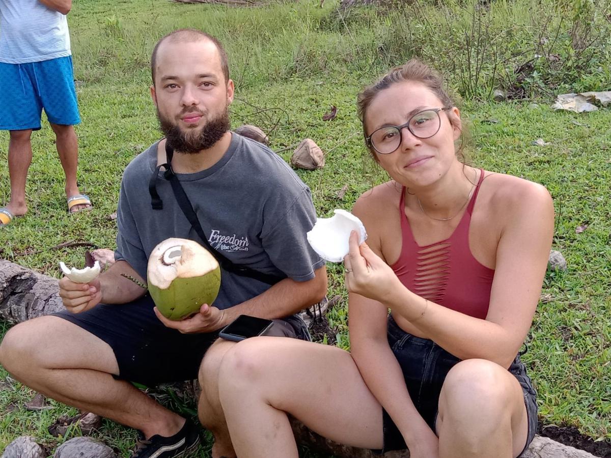 Jolits Ecogarden Hostel Batuan Luaran gambar